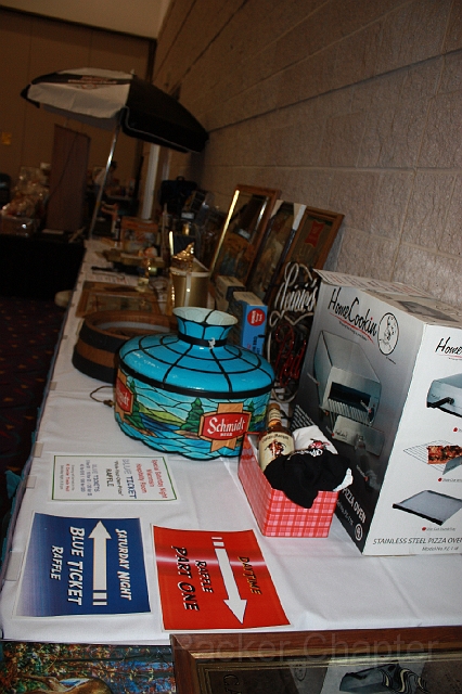 2009TAT_ 166.jpg - Saturday Raffle Prizes